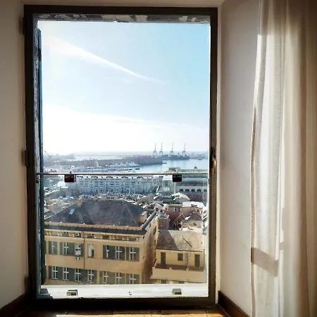 Dimora Di Santa Brigida Appartement Genua
