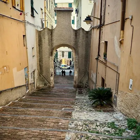 Dimora Di Santa Brigida Апартаменты Генуя
