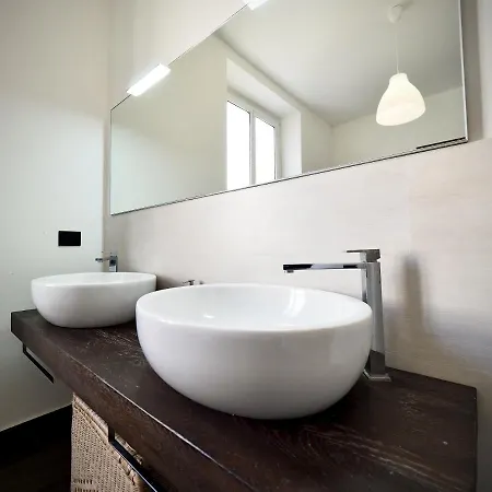 Dimora Di Santa Brigida Appartement *